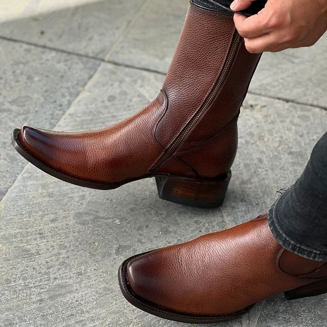 Kit Bota Maverick Masculino de Cuero Legítimo + 3 REGALOS: Cinturón, Sombrero y Cartera