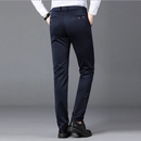 Kit de 3 Pantalones de Hombre en Seda Color Hielo y Elastano (¡Sofisticados y Duraderos!)